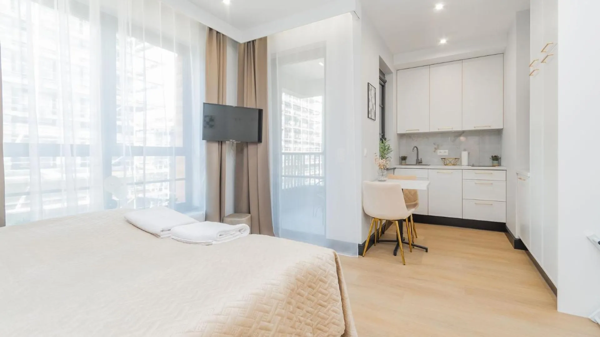 Doki Studio Premium Z Wanna By Grand Apartments Gdaňsk